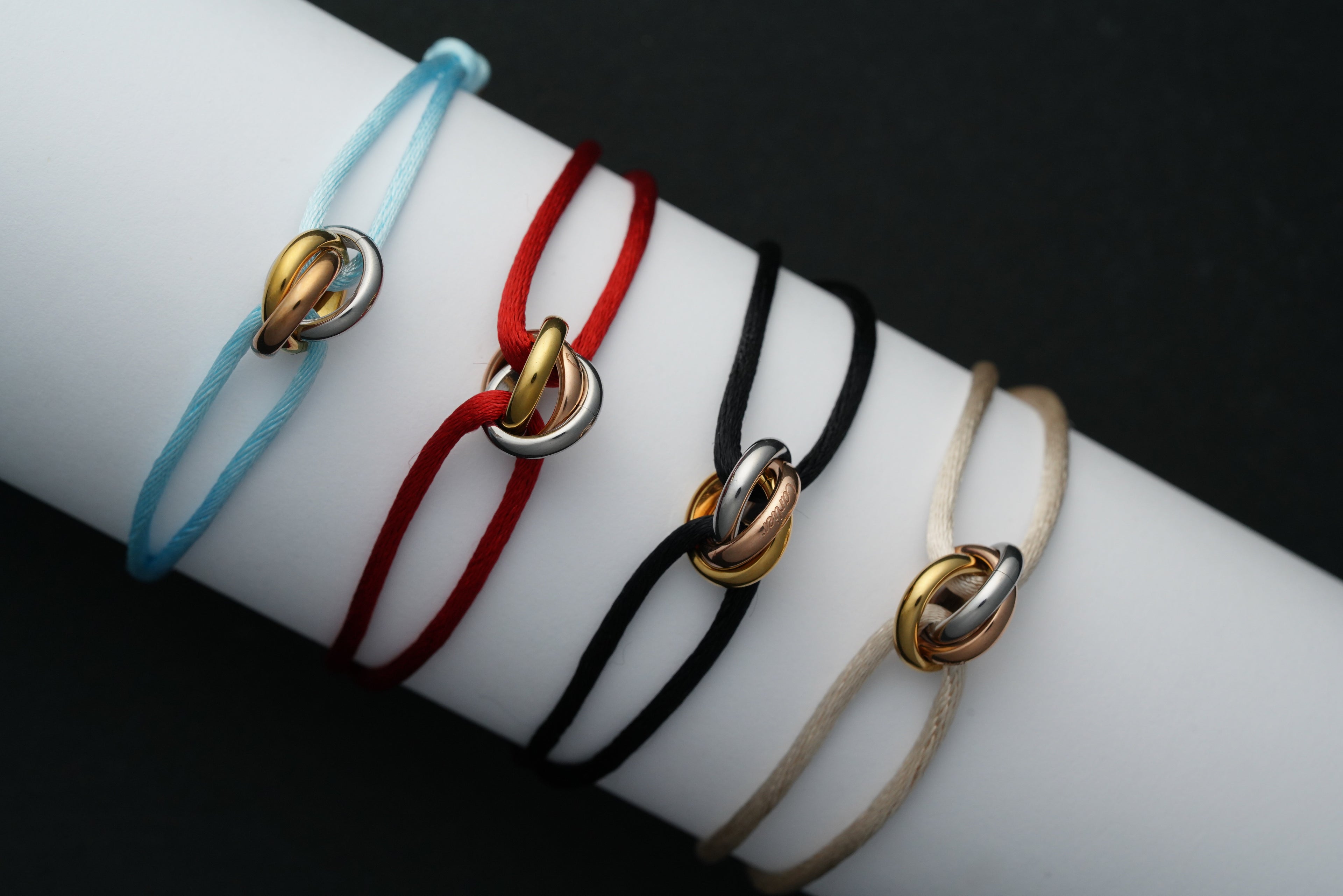 Unisex Cartier Trinity Bracelet